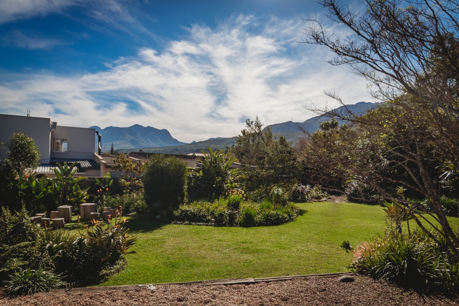 4 Bedroom Property for Sale in Camphersdrift Western Cape